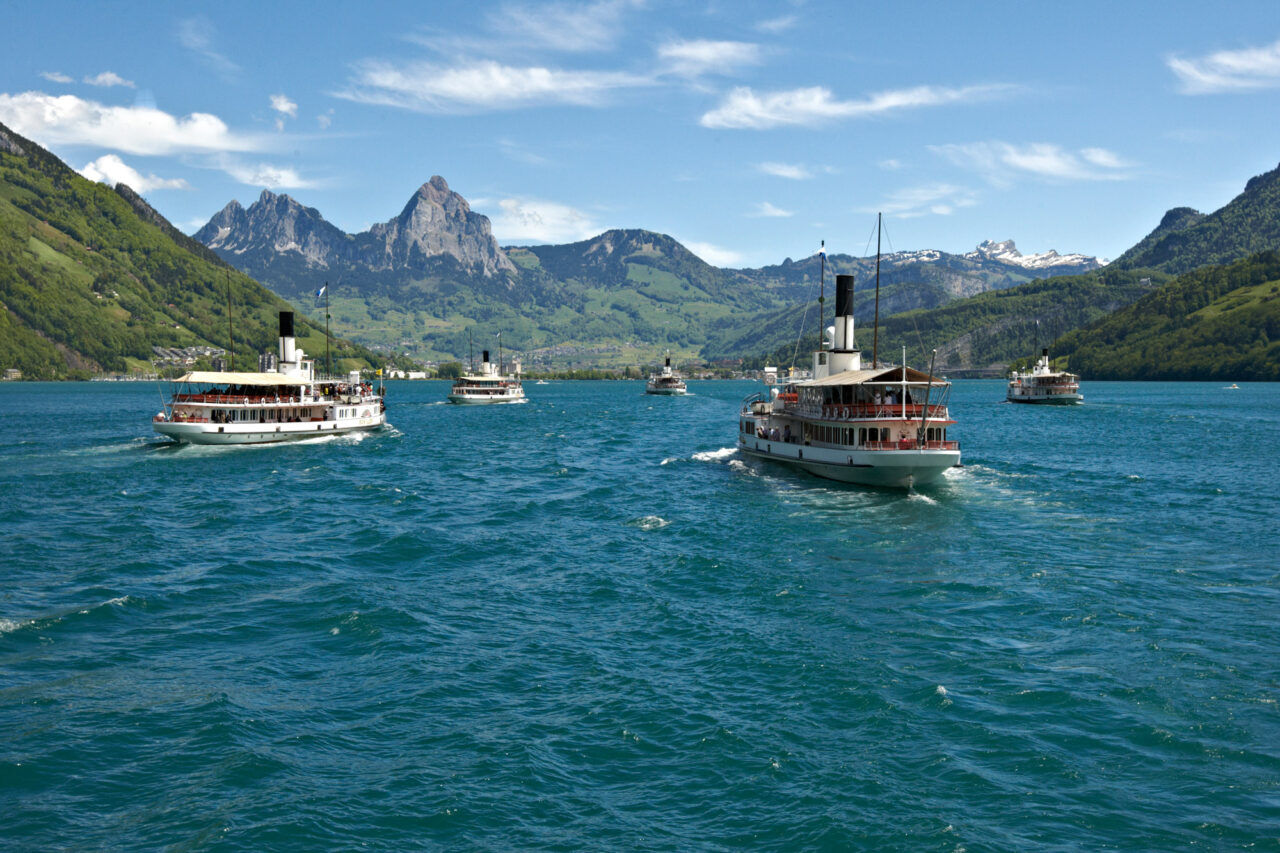 Dampskip på Lake Lucerne