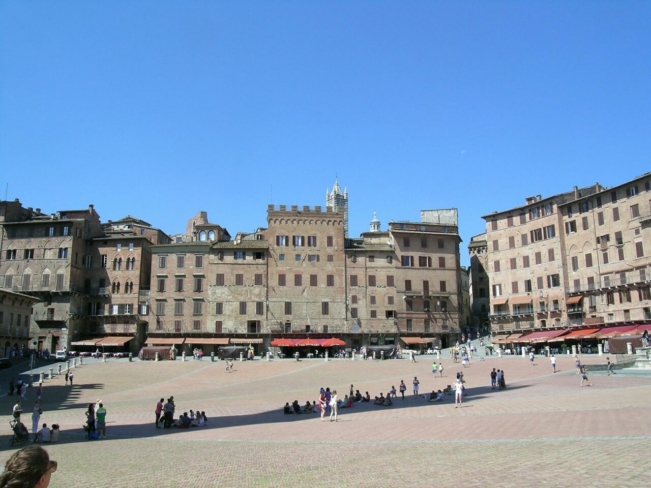 Den store plassen Piazza del Comp