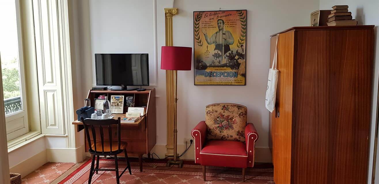 The Independente Hostels & Suites. Bilde av suite innvendig. Lisboa, Portugal.