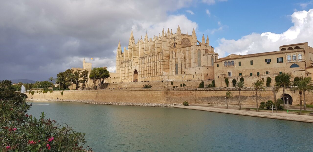 Utenfor Catedral de Mallorca i Palma