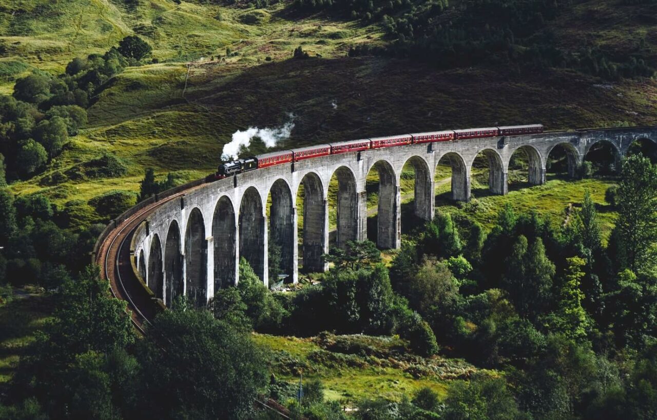 Glenfinnan Viaduct i Skottland